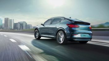 Nearly 8,000 Genesis GV60 Electric Vehicles Recalled Due to Potential Windshield Detachment