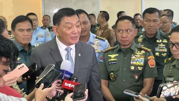 Purnawirawan TNI Usul Gibran Dicopot, Menhan Sjafrie: Kita Dengar Semua Masukan Senior