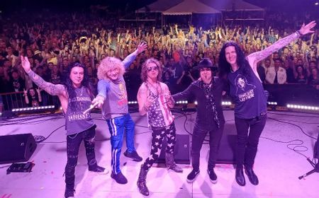 Nostalgia, Steven Adler Mainkan Lagu-Lagu Guns N' Roses di RokIsland Fest 2023