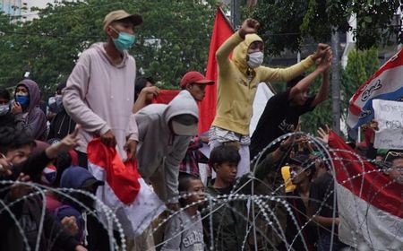 Belasan Pelajar SMP dan SMA di Kediri Diamankan Saat Hendak Demo