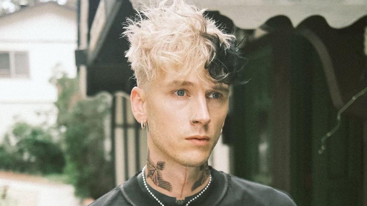 Machine Gun Kelly Ungkap Peran Sang Putri yang Selamatkannya dari Kecanduan