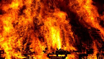 5 ABK avec des brûlures après le feu du KM Anaya dans la mer de Maluku