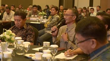 Encourage Infrastructure Development, Central Sulawesi Provincial Government Socializes Construction Contract Law To Industry Players