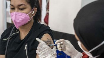 Wagub DKI: Vaksin Dosis Ketiga Belum Dibutuhkan Masyarakat