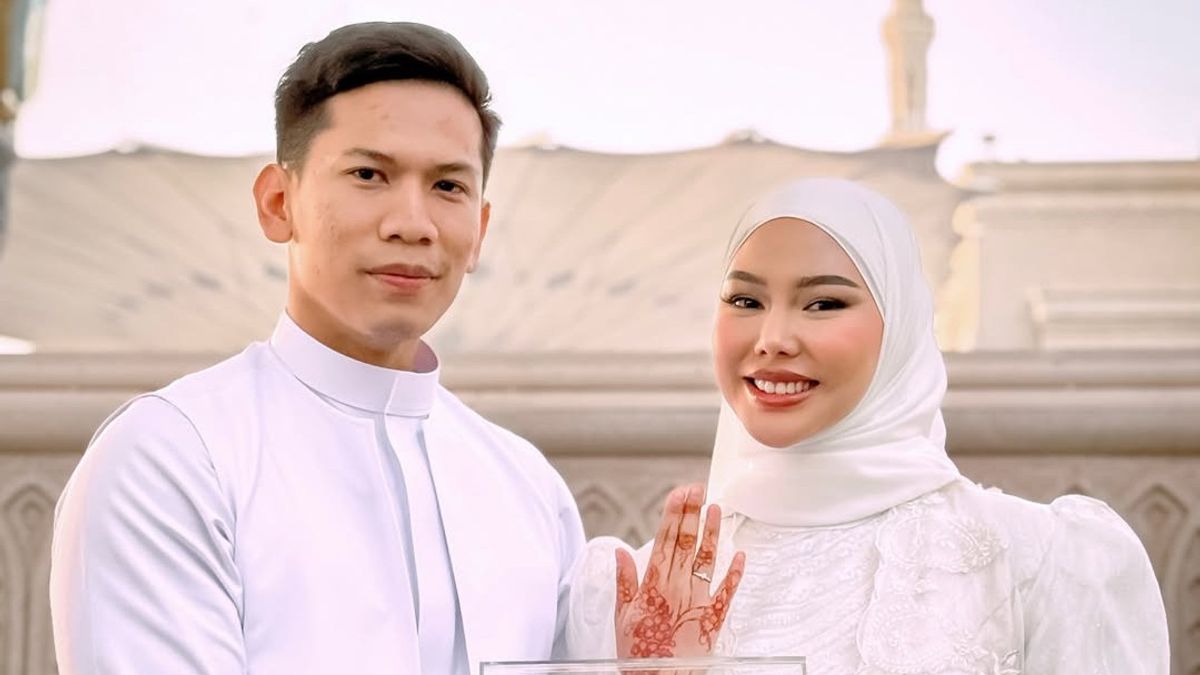 Marriage Ceremony In The City Of The Prophet, Dara Arafah Calls Her Marriage A Travel Of Worship