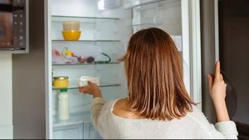 Pakar Ungkap Jenis Makanan yang Berbahaya Disimpan dalam Kulkas