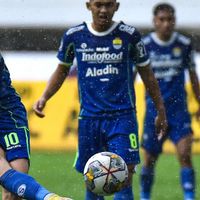 Hasil Liga 1: Gol Marc Klok Bawa Persib Bandung Rebut Lagi Posisi Kedua dari Persija Jakarta