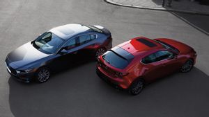 Mazda3入り口レベル米国市場参入、機能は何ですか?