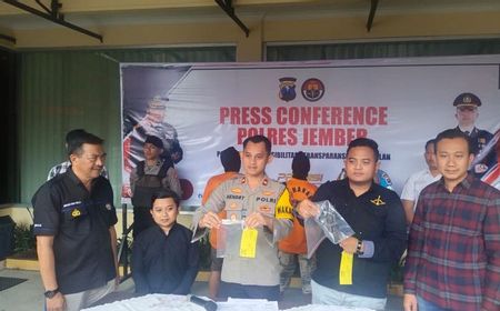 Petani Penjual Senpi Rakitan di Jember Ditangkap Polisi