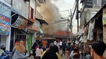 Abandoned To Go Shopping For Vegetables, One House In Cipinang Catches Fire Due To An Exploding Gas Stove