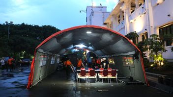 حكومة مدينة سورابايا تفتح مركزا لمساعدة ضحايا الكوارث في جاوة الشرقية
