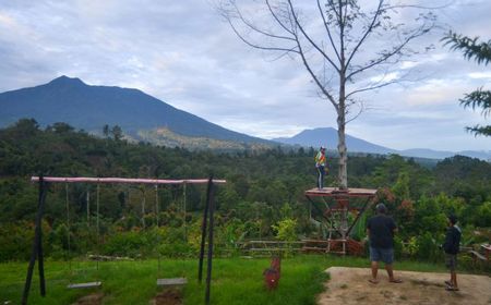 PVMBG Minta Masyarakat Waspadai Potensi Erupsi Gunung Sorik Marapi