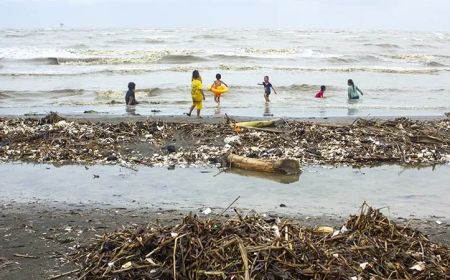 KLHK Klaim Indonesia Berhasil Turunkan 38 Persen Sampah Laut