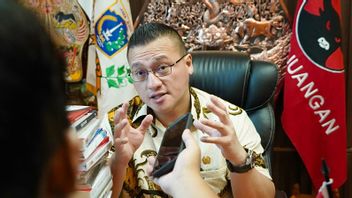 Kenneth DPRD DKI Desak Pergub 110/2021 Direvisi, Demi Anak Jakarta  Tak Mampu Bisa Sekolah Layak