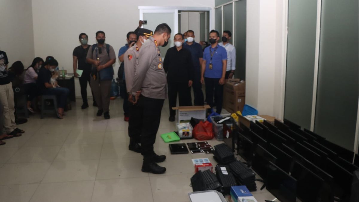Ruko Wallstreet Cipondoh Tangerang Police Raided, 8 Online Gambling Operators Arrested