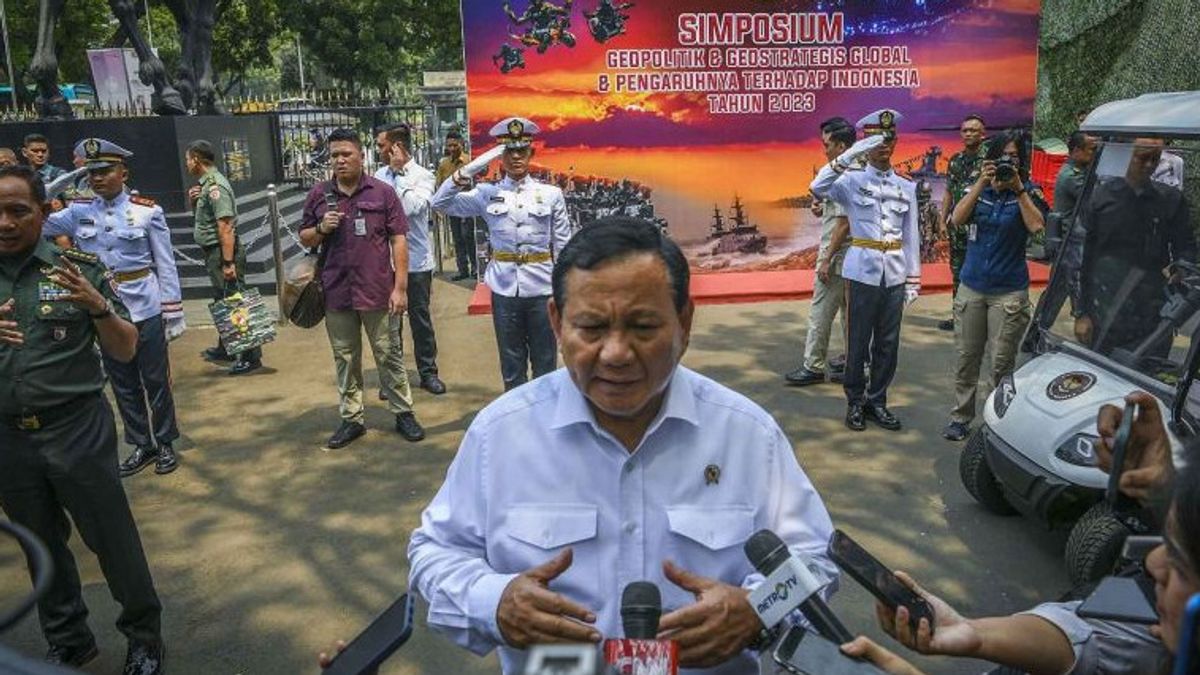 国防部长提醒印尼国民军领导人注意印尼外籍情报