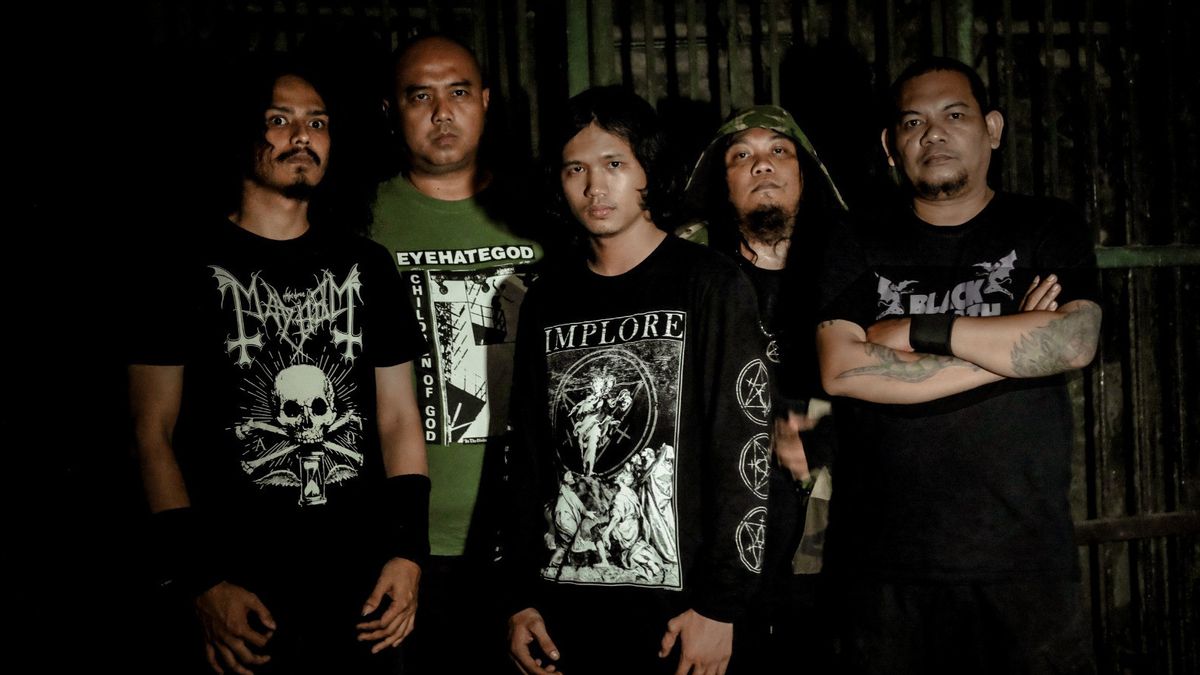 Initial Step Towards Album Anyar, GrausiG Posts God's Lyric Videos As Irreversible