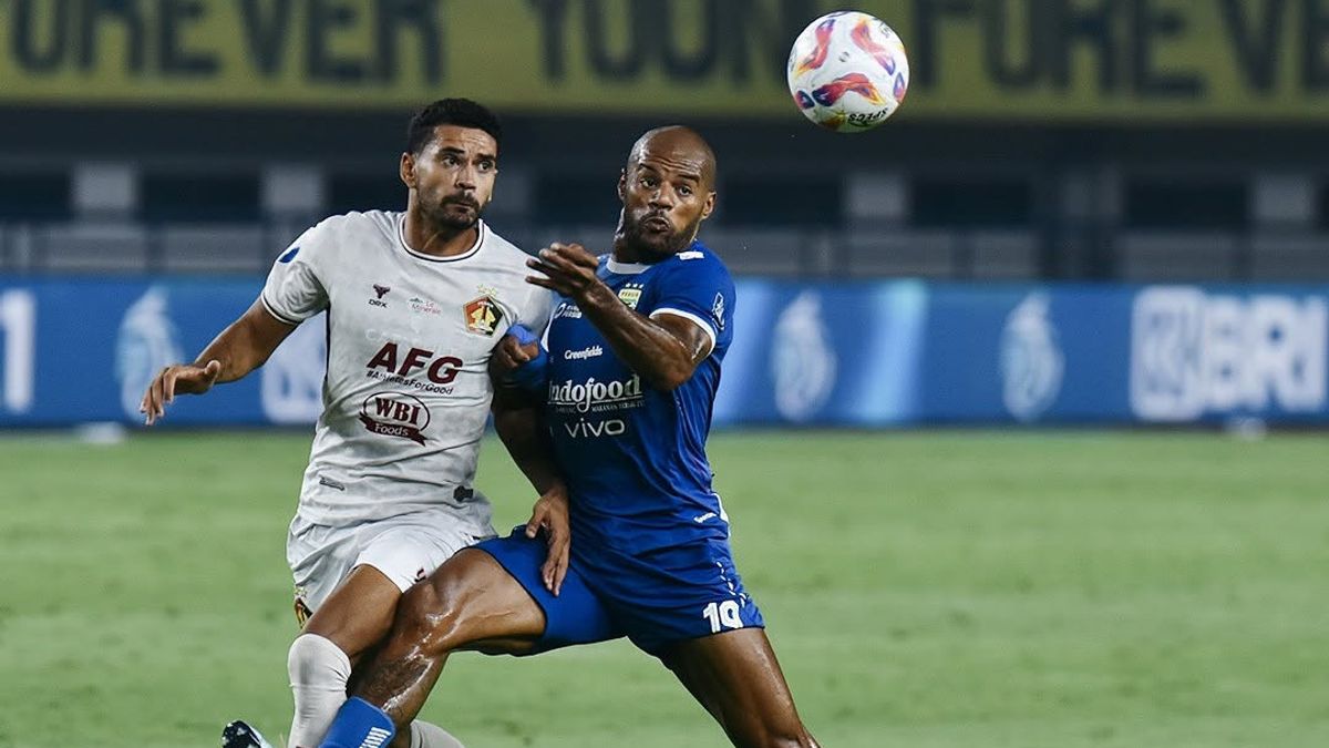 Liga 1 2024/2025: Inondation de buts et carton rouge