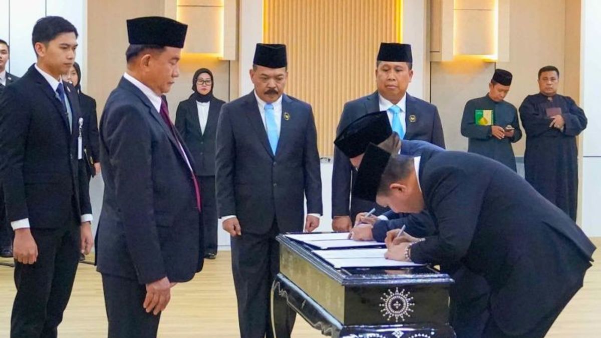 Menko Yusril ke Pejabat Baru: Kerja Keras, Kolaborasi, dan Jangan Lupa Inovasi!