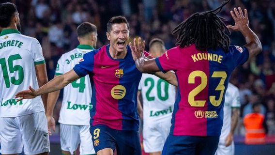 Robert Lewandowski Kukuhkan Barcelona di Puncak Klasemen La Liga