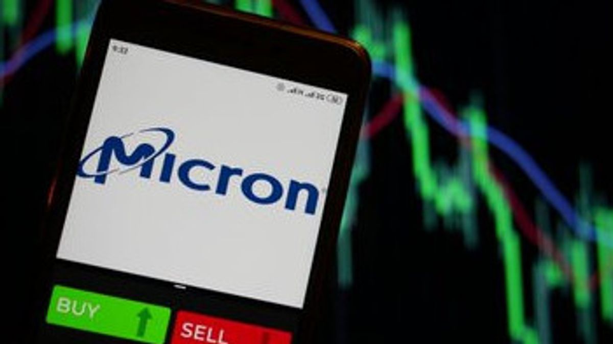 Micron Starts Mass Production Of High-Speed Memory Semiconductors For Nvidia AI