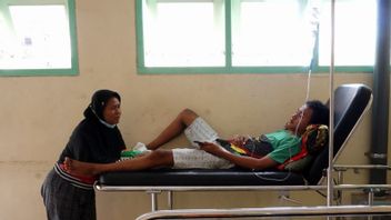 Police Investigate Case Of Mass Poisoning Of SMKN 1 Tulungagung Students