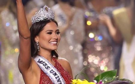 Profil Andrea Meza, Miss Universe 2020