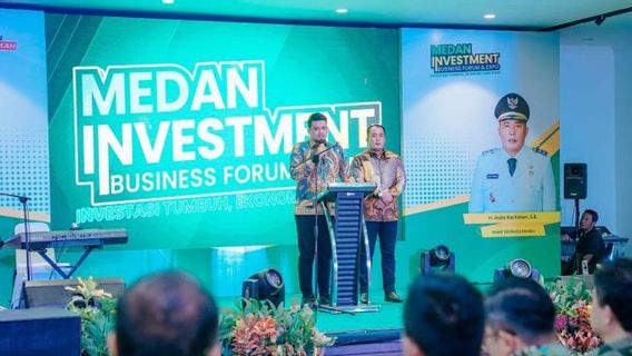 Mayor of Medan Bobby Nasution Offers Ease of Licensing to Investors