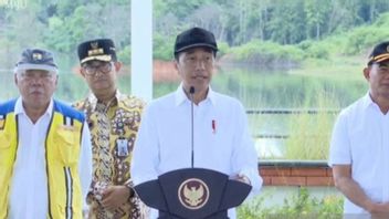 Laying The First Rock Of Al Azhar Islamic School, Jokowi Emphasizes Educational Facilities Are Very Necessary At IKN