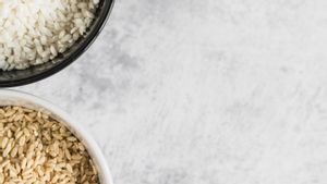 Apa Itu Beras Oplosan? Kenali Bahayanya dan Cara Membedakannya