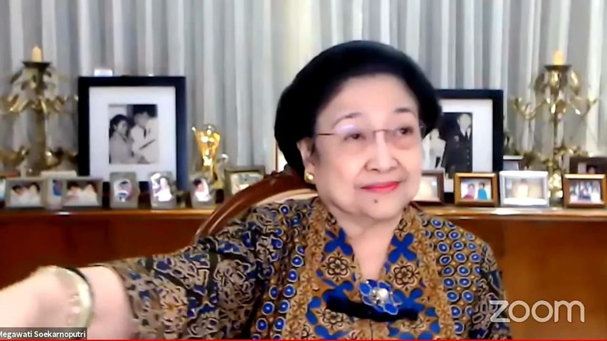 Megawati ketika Belanja Online: Kenapa Ya Kalau Saya Browsing di Tokopedia yang Disuguhkan Barangnya Made Non Indonesia