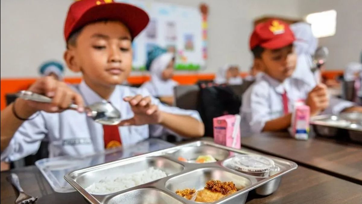 KPAI Desak Setop Program MBG Buntut Marak Keracunan, BPOM: Belum Sesuai, Ya Kita Perbaiki