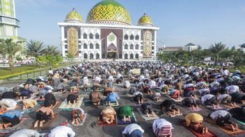  Ne Peut Pas Prier Dans Les Mosquées Ou Les Places, C’est Le Guide De La Prière De L’Aïd à La Maison
