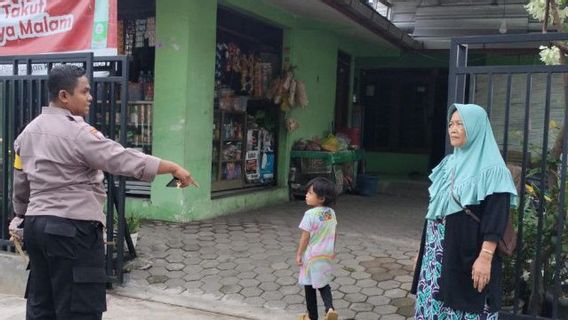 In Fact, An Effort To Kidnap A Child In Semarang Has Been Withdrawn By The Perpetrator Who Rides A Motorbike While Buying A Tepung In Warung