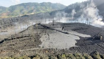 Tourists Are Reminded Of Not Approaching Sileri Dieng Crater, Which Had Phreatic Eruption