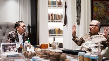 وزير الثقافة والرياضة السياحية، من القصر إلى السياحة الرياضية