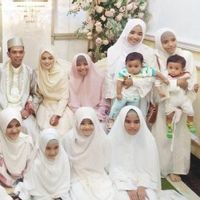 Fatimah Az Zahra Bisa Jadi Saingan Dakwah Ustaz Abdul Somad