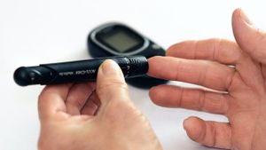 Hindari Risiko Komplikasi Diabetes yang Bikin Pusing, Kejang, hingga Kematian