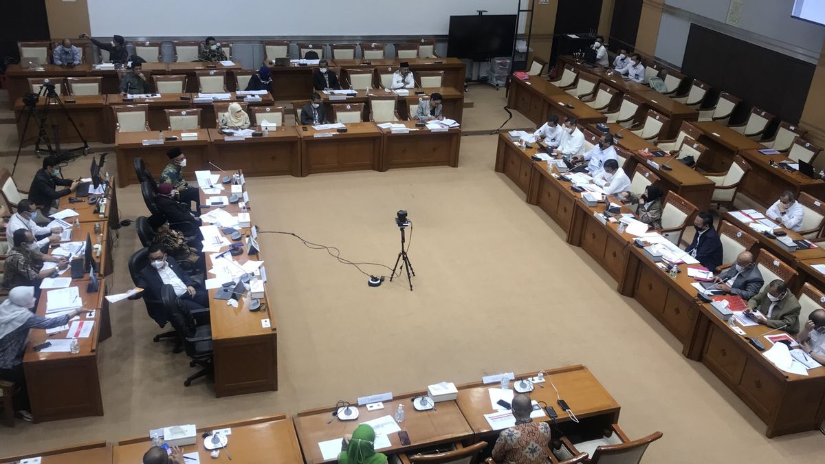 Commission VIII Of The DPR And The Ministry Of Social Affairs Agree To Stop Discussion Of The Disaster Management Bill