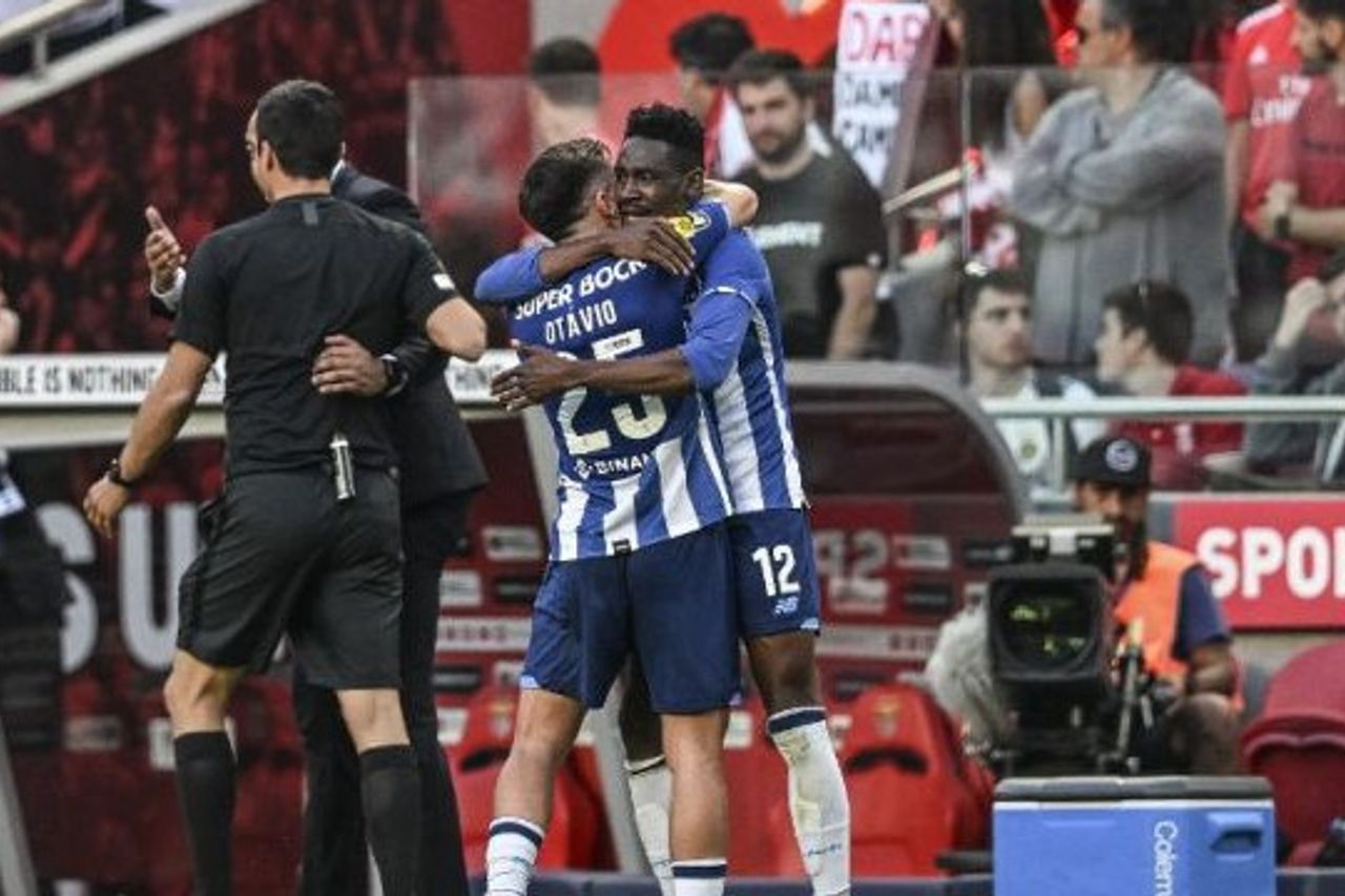 Nigerian Defender Zaidu Sanusi's Goal Sends FC Porto Their 30th Portuguese League Title