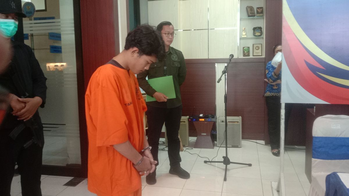 Pegawai Laundry Simpan 1 Kg Ganja Ditangkap BNN Bali 