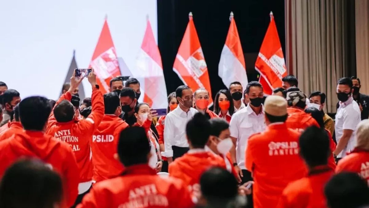 Ganjar Nilai Miring Penegakan Hukum Era Jokowi, PSI Anggap Pecutan Demi Perbaikan