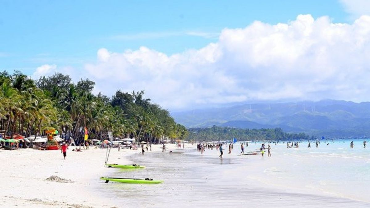 On Sundays Of Water Tourism, BMKG Predicts The Thousand Islands To Be Sunny And Cloudy Today