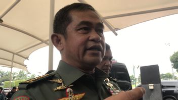 ジョコウィは今日、IKNのTNI-Polri職員に指示を与えた