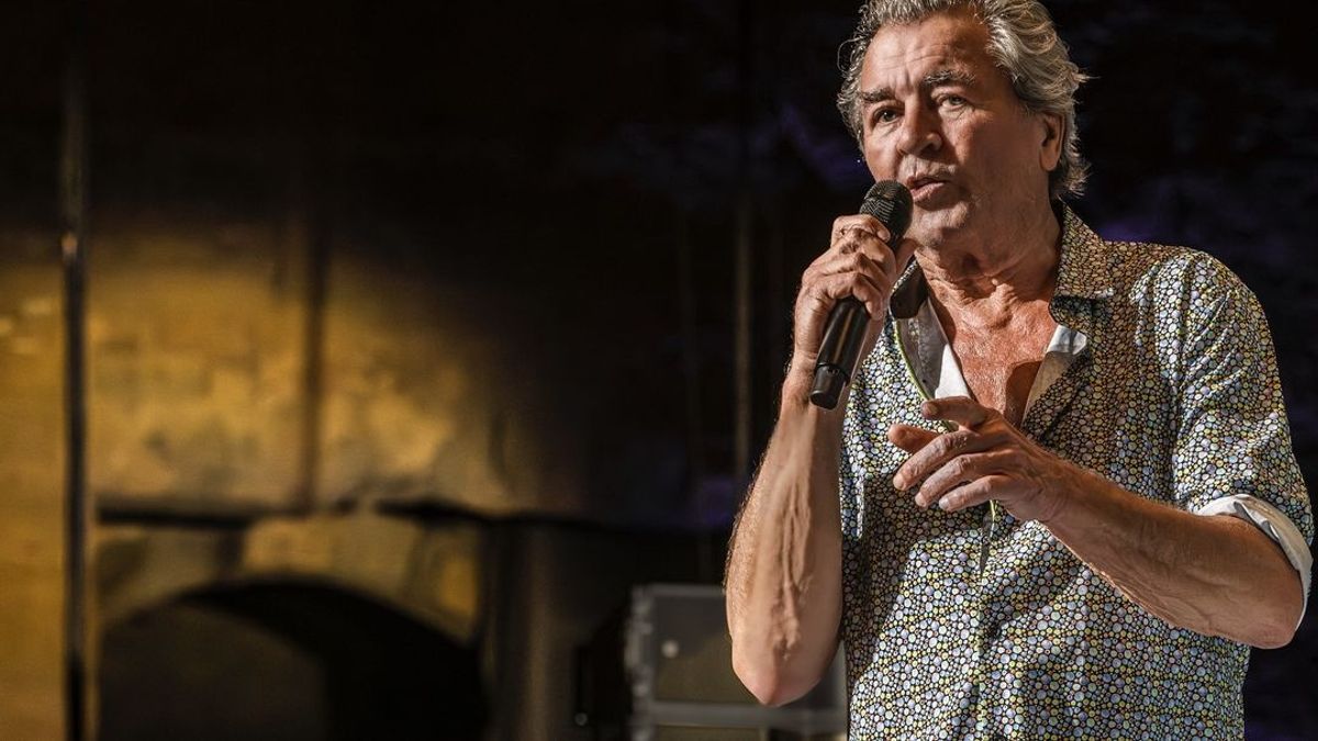 Deep Purple Vocalist Answers Rumors Of Pension And Last Tour