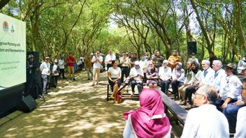 Delegasi Kongres AS Puji Hasil Rehabilitasi Pesisir dengan Mangrove di Kapuk