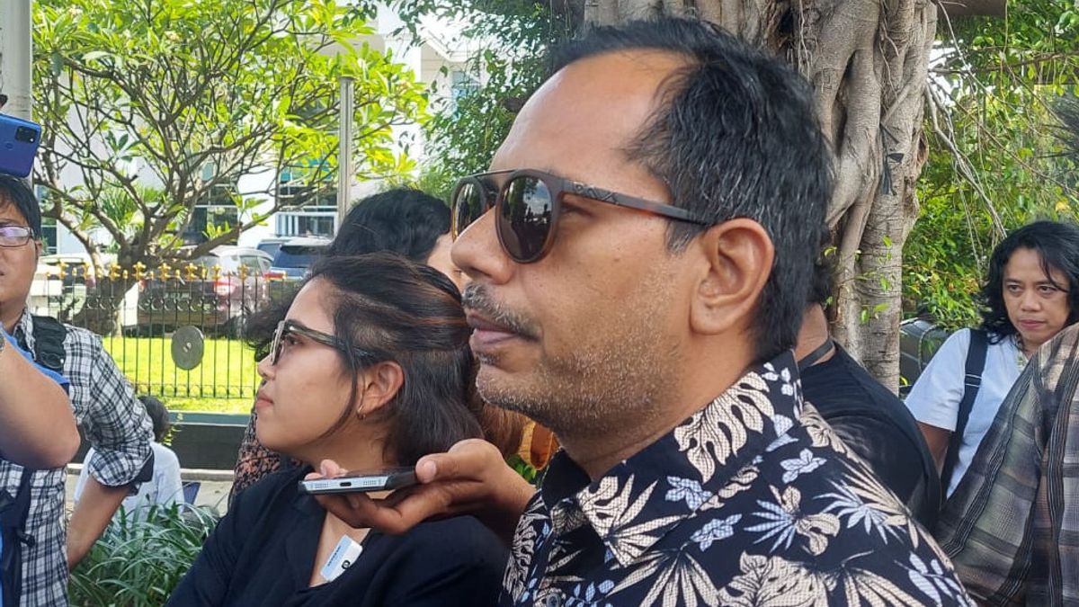 Facing The Initial Session Of The Defamation Case Of Luhut Binsar Pandjaitan, Haris Azhar And Fatia's Response Is So Relaxed
