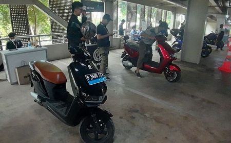 Tak Secepat Mobil Listrik Konsumen Masih Lambat Adopsi Motor Listrik, AISI Ungkap Alasannya