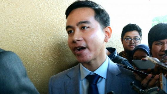 Gibran: Di Tengah Pandemi, Mau Tak Mau Harus </i>Go Digital</i>, Ini Kewajiban Kalau Tidak Akan Mati