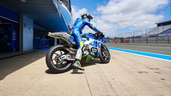 スズキがMotoGPから撤退、ジョーン・ミールとアレックス・リンスの運命は?